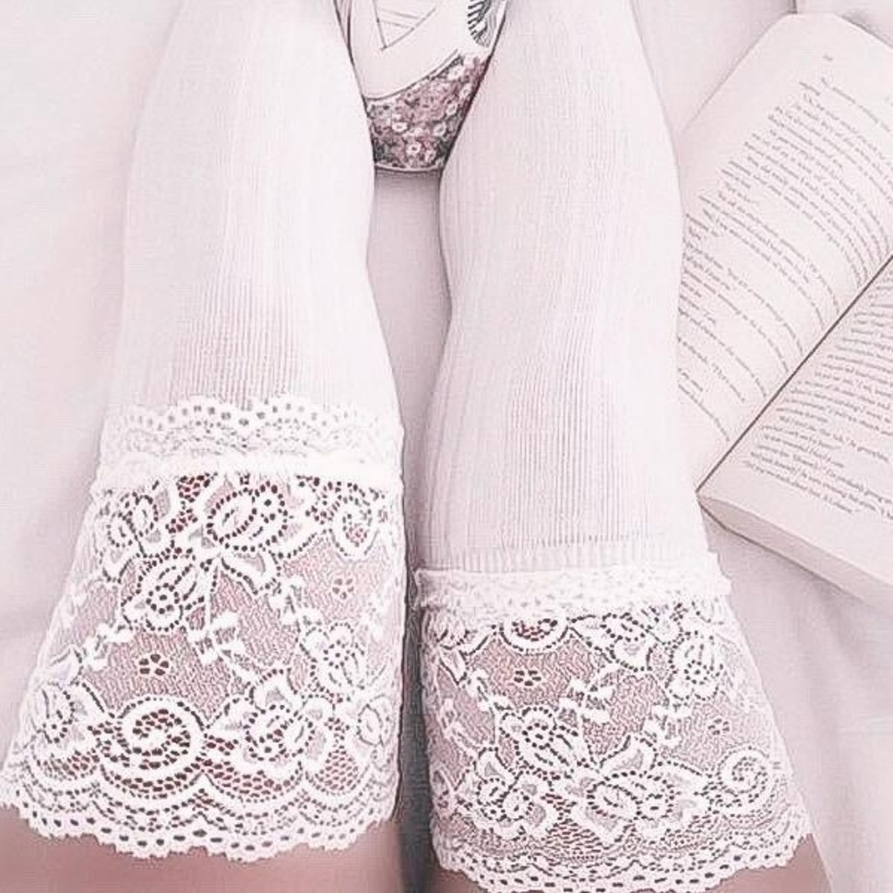 NEW White Lace Thigh High Socks